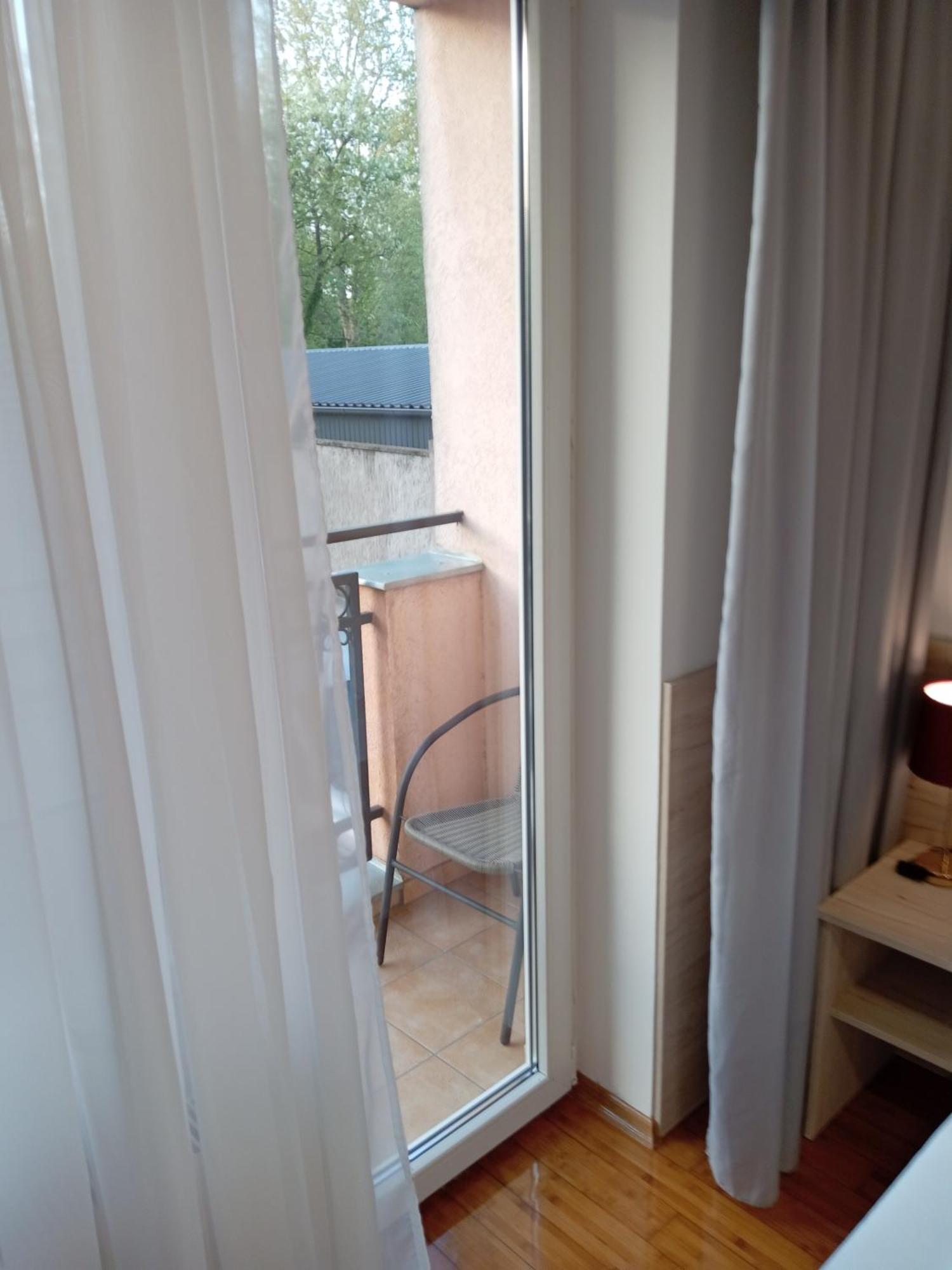 Apartment Atina Subotica Esterno foto
